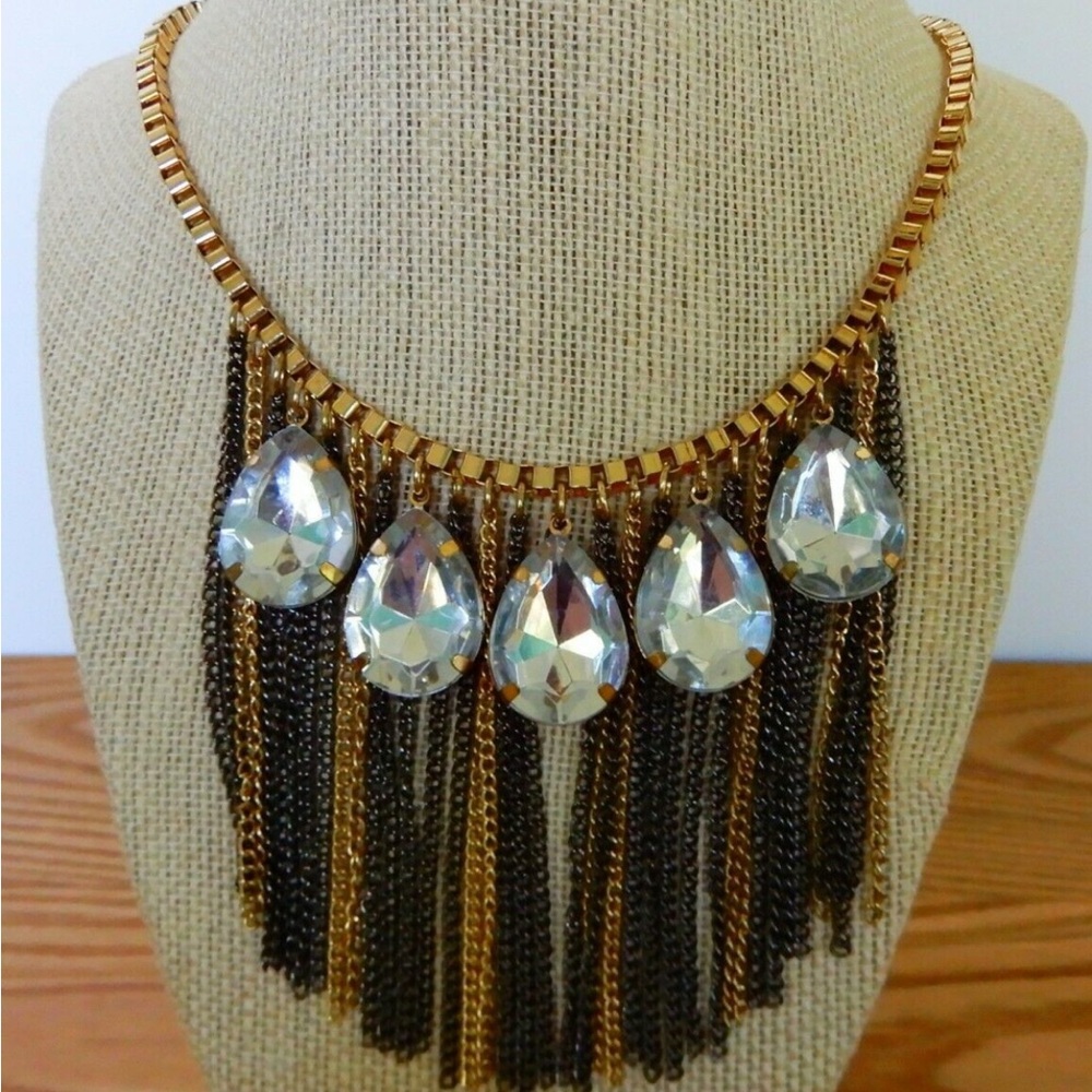 Vtg gold tone & gunmetal chain bib choker necklace w/ Irg glass teardrop stones